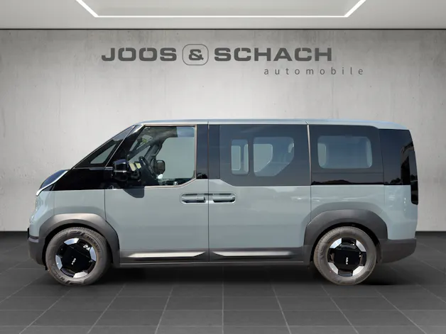 Kia PV5 Passenger 71.2 kWh Plus