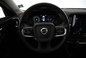 Fahrzeugbild VOLVO XC40 1.5 T4 PiH Inscription