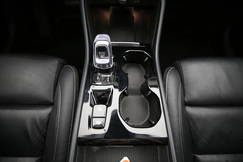 Fahrzeugbild VOLVO XC40