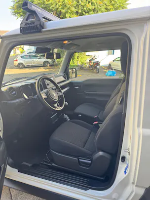 Suzuki Jimny 1.5 Compact+