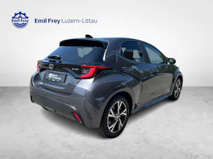 Toyota Yaris 1.5 VVT-i HSD Trend