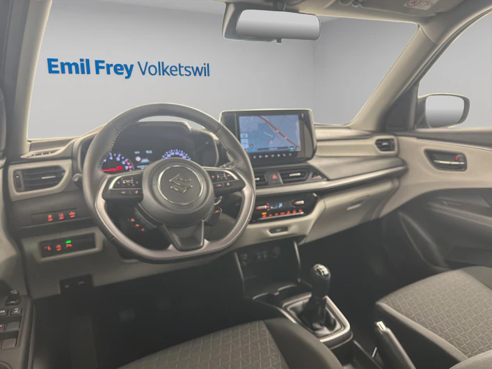 Fahrzeugbild SUZUKI SWIFT