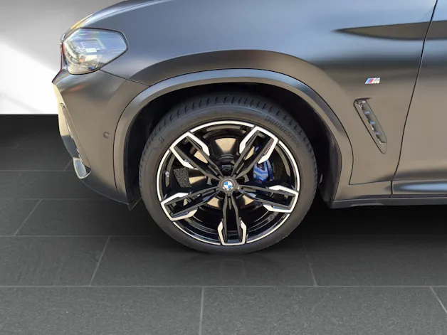 BMW X4 M40d