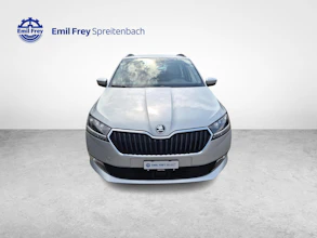https://vehicle.imgix.net/4373741/897671ca-d6b8-4aba-bcb6-7a1c206aadfb.jpg