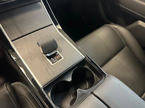 Fahrzeugbild LAND ROVER Range Rover Velar 3.0 I6 Autobiography