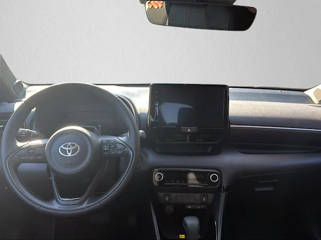 Toyota Yaris 1.5 VVT-i HSD Trend