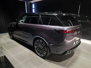 Land Rover Range Rover Sport 4.4 V8 SV