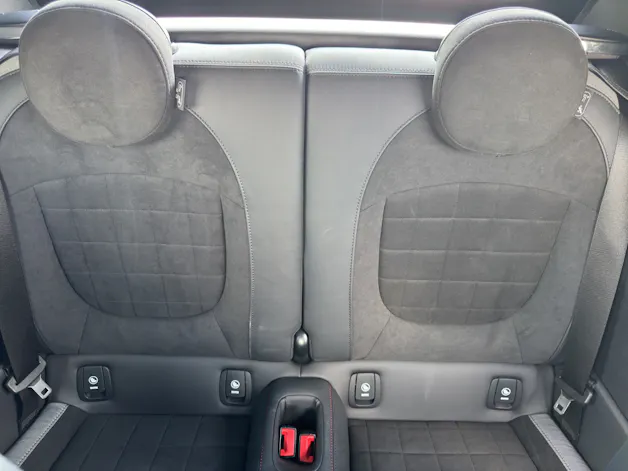 Mini Cabrio F57 2.0i John Cooper Works JOHN COOPER WORKS TRIM