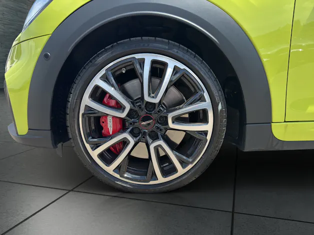 Mini Cabrio F57 2.0i John Cooper Works JOHN COOPER WORKS TRIM