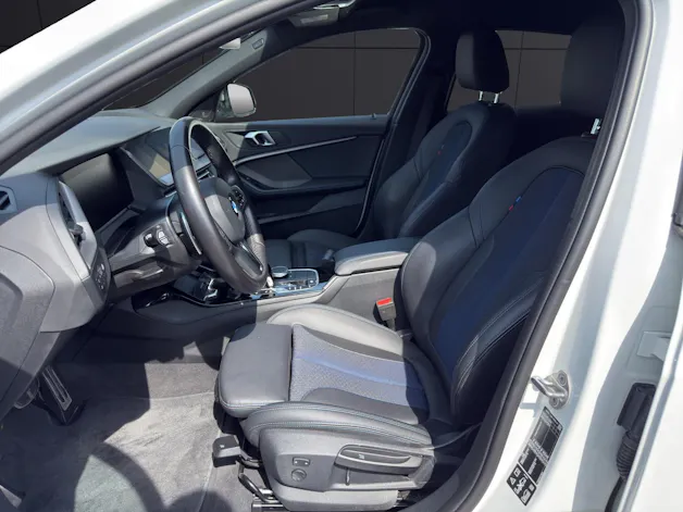 BMW 120d xDrive SAG