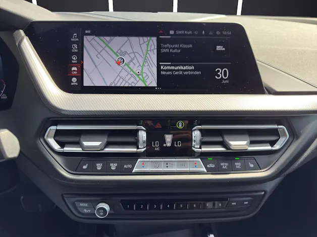 BMW 120d xDrive SAG