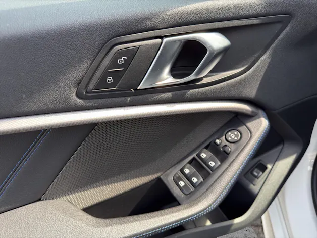 BMW 120d xDrive SAG
