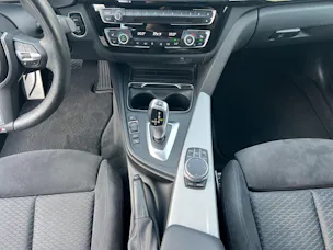 BMW 330i xDrive Gran Turismo / Top ausgestattet mit Pack M Sport / Pack Comfort / Pack Sicherheit / inkl. Winterräder Alu / Garantie