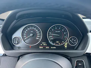 BMW 330i xDrive Gran Turismo / Top ausgestattet mit Pack M Sport / Pack Comfort / Pack Sicherheit / inkl. Winterräder Alu / Garantie