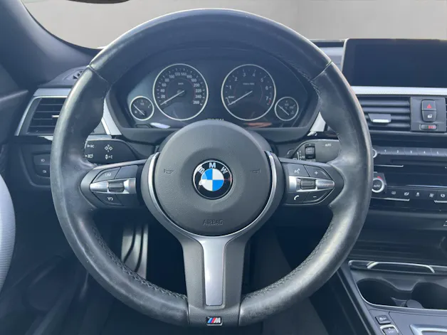 BMW 330i xDrive Gran Turismo / Top ausgestattet mit Pack M Sport / Pack Comfort / Pack Sicherheit / inkl. Winterräder Alu / Garantie