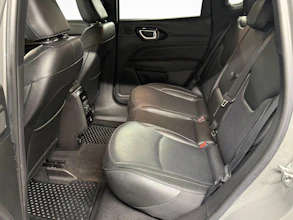 https://vehicle.imgix.net/4373843/e15ec4a5-51bf-4501-a54d-80ade787d218.jpg