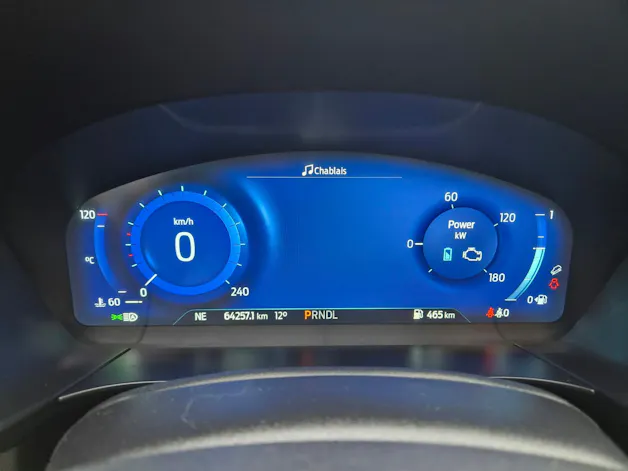 FORD Kuga 2.5 Hybrid ST-Line X 4x4