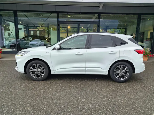 FORD Kuga 2.5 Hybrid ST-Line X 4x4
