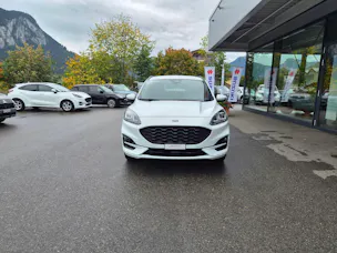 FORD Kuga 2.5 Hybrid ST-Line X 4x4