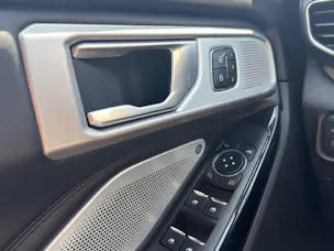 Ford Explorer 3.0 V6 Plug-in Hybrid Platinum **Gratis Service**5 Jahre Garantie**