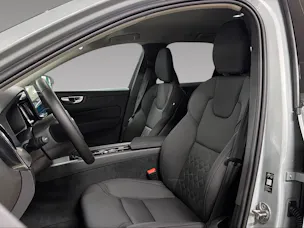 VOLVO XC60 2.0 T6 TE Core eAWD
