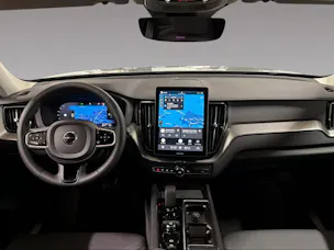 VOLVO XC60 2.0 T6 TE Core eAWD