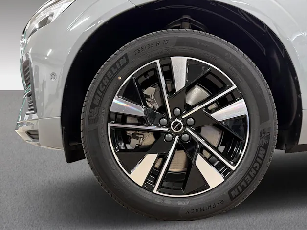 VOLVO XC60 2.0 T6 TE Core eAWD