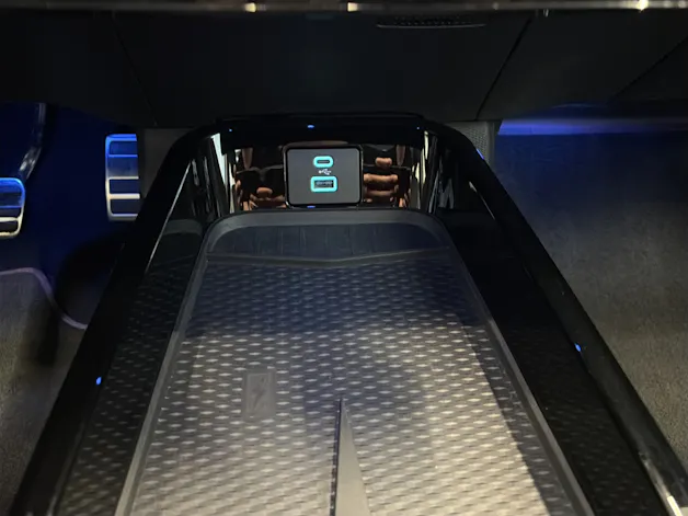 FORD Mustang Mach-E Premium AWD