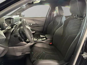 PEUGEOT 2008 1.2 Hybrid 145 GT Exclusive