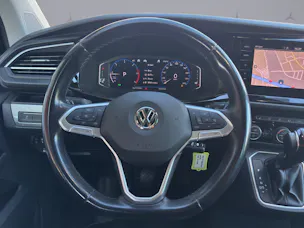 VW T6.1 Multivan 2.0 TDI 199 Highline DSG 4m "Bulli"