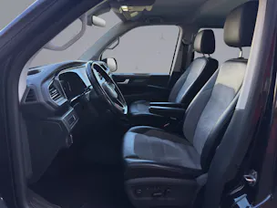 VW T6.1 Multivan 2.0 TDI 199 Highline DSG 4m "Bulli"
