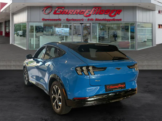 Ford Mustang Mach-E Premium AWD