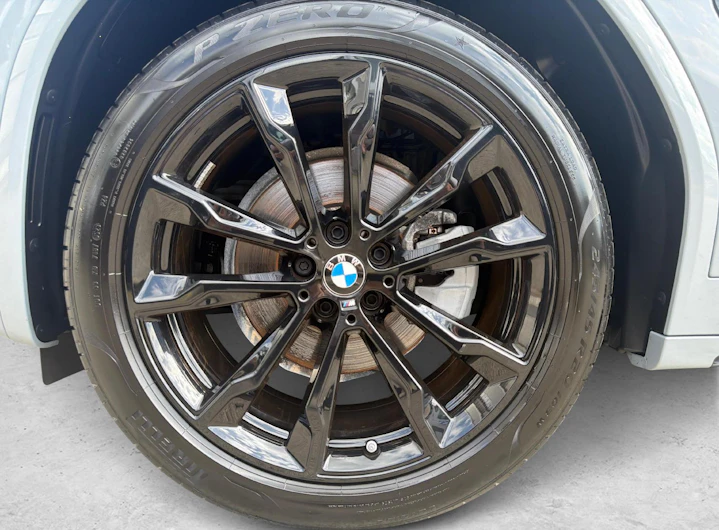 immagine del veicolo BMW X4