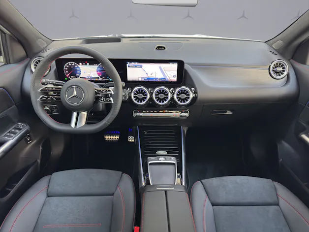 Mercedes-Benz GLA 200 Night Star AMG Line