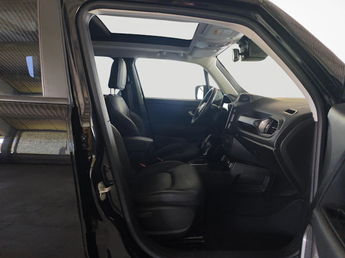 Fahrzeugbild JEEP RENEGADE