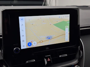 https://vehicle.imgix.net/4373937/95a7d0f3-30cf-44c9-a74e-a3d49e773921.jpg
