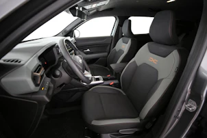 image du véhicule DACIA Duster 1.6 Hybrid Extreme