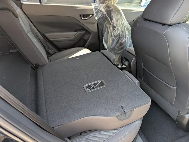 Subaru Crosstrek 2.0i e-Boxer Swiss Plus