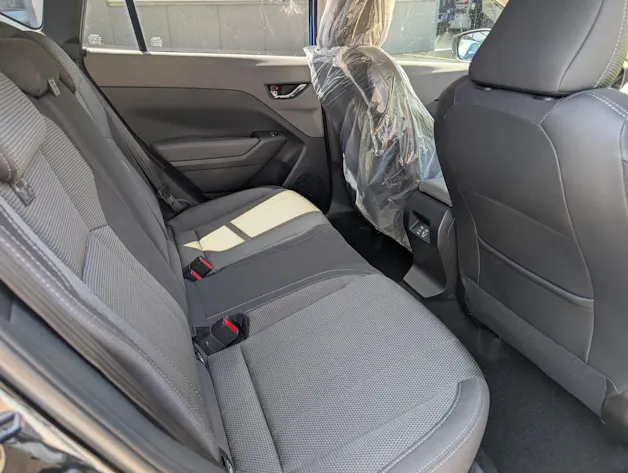 Subaru Crosstrek 2.0i e-Boxer Swiss Plus