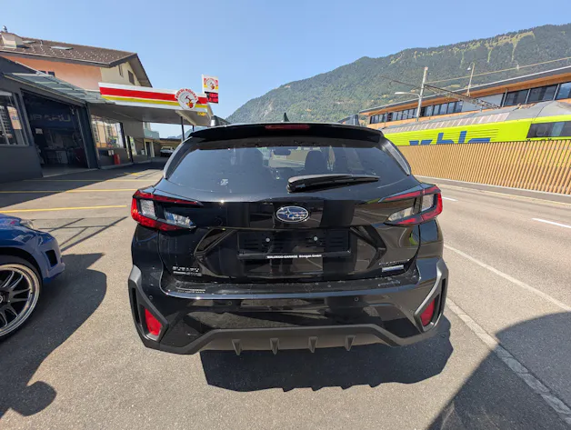 Subaru Crosstrek 2.0i e-Boxer Swiss Plus