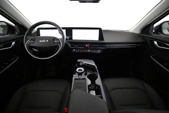 https://vehicle.imgix.net/4373985/9c305ec6-da51-40ca-afe3-74435628d557.jpg