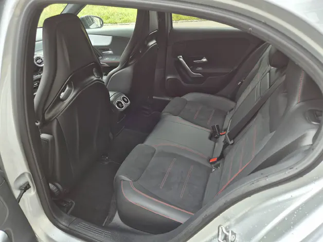 Mercedes-Benz A 35 AMG 4matic