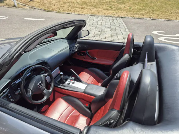 Honda S2000