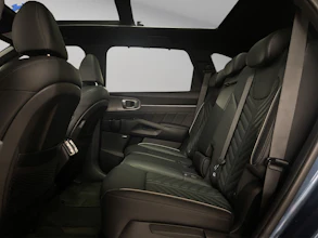 https://vehicle.imgix.net/4374007/aa04d74d-0adb-49c5-93b7-6ee251a6eb25.jpg