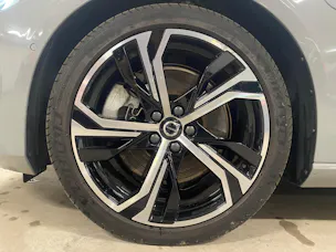 Volvo V60 2.0 T6 TE Ultimate Dark eAWD