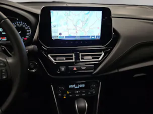 Suzuki S-Cross 1.5 Compact Top Hybrid 4x4