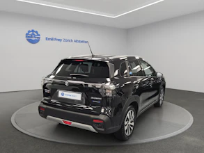 https://vehicle.imgix.net/4374041/2bf11fb0-db3a-4ba5-b115-4fc5070a1d90.jpg