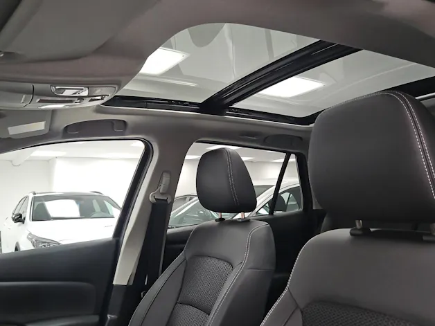 Suzuki S-Cross 1.5 Compact Top Hybrid 4x4
