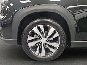 https://vehicle.imgix.net/4374041/bc8a6b13-6737-4a22-ba66-56c4b6a276e6.jpg