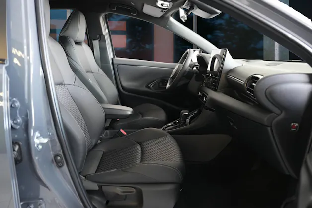 Toyota Yaris 1.5 VVT-i HSD Premium